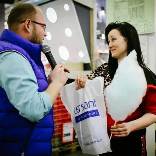 Как мы поздравляли OBI в Краснодаре